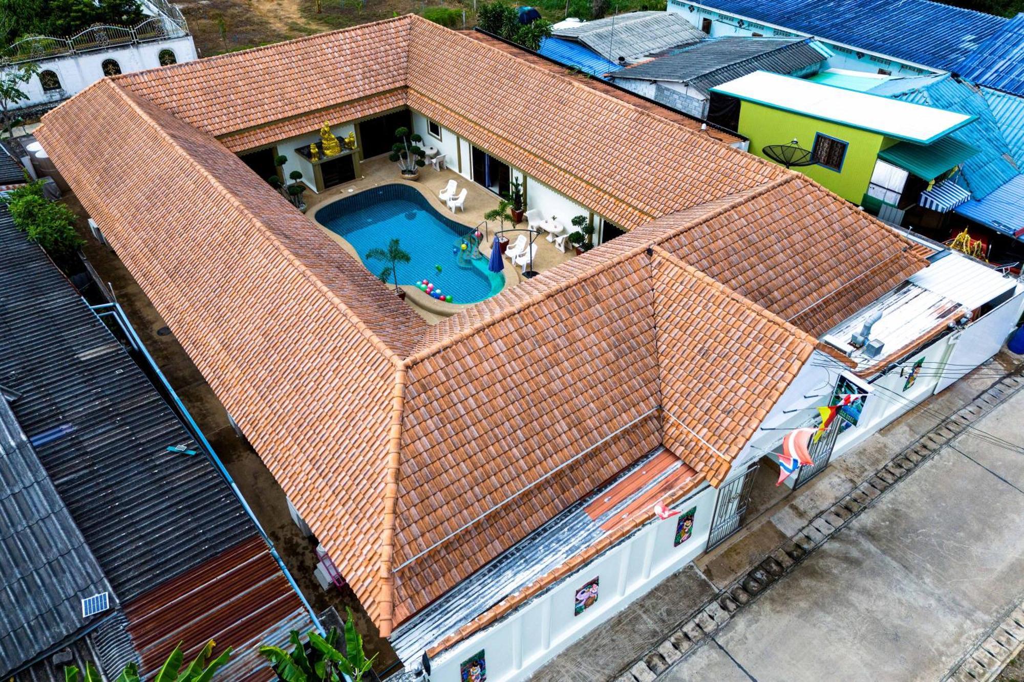 Siam Court Hotel And Resort Bang Sare Eksteriør billede