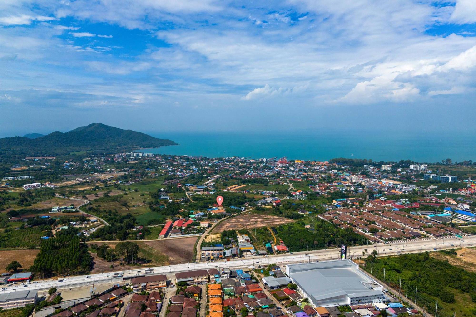 Siam Court Hotel And Resort Bang Sare Eksteriør billede